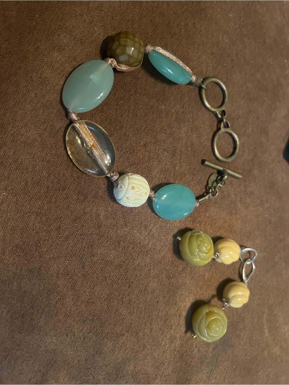 Carved floral bead bracelet and earring set